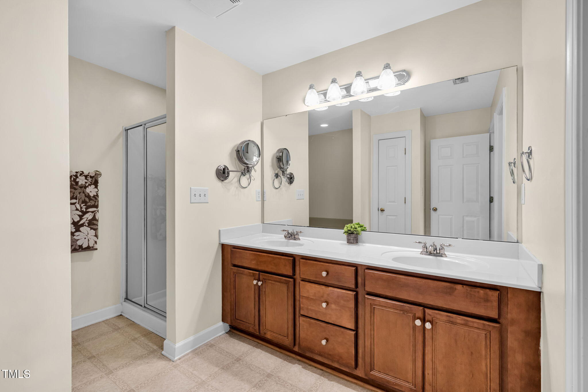 8105 Satillo Lane Raleigh, NC 27616 - Photo 21 of 39 32-web-or-mls-untitled-13 (2)