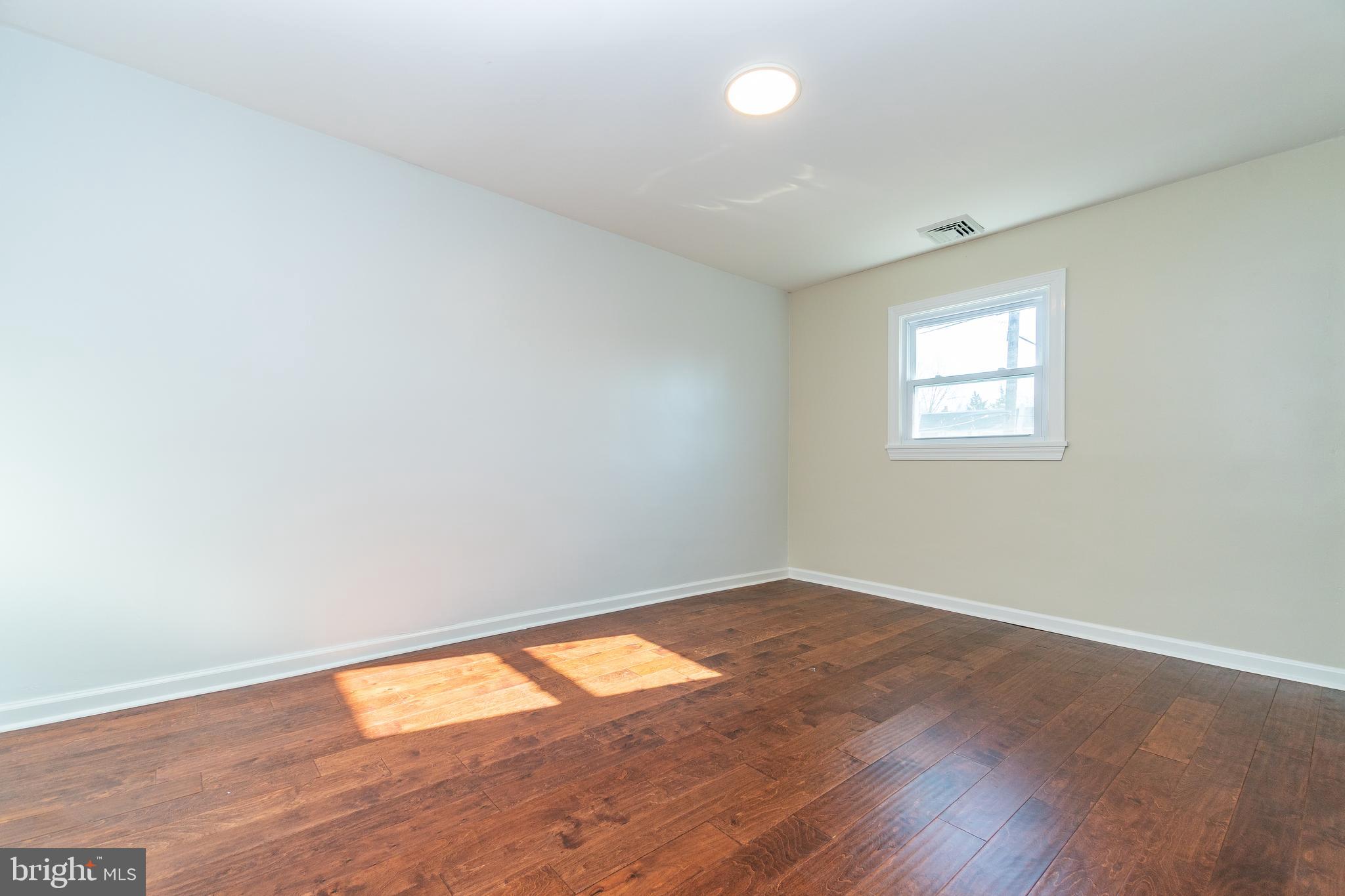 631 Renz Street Philadelphia, PA 19128 - Photo 38 of 40 Bedroom 3