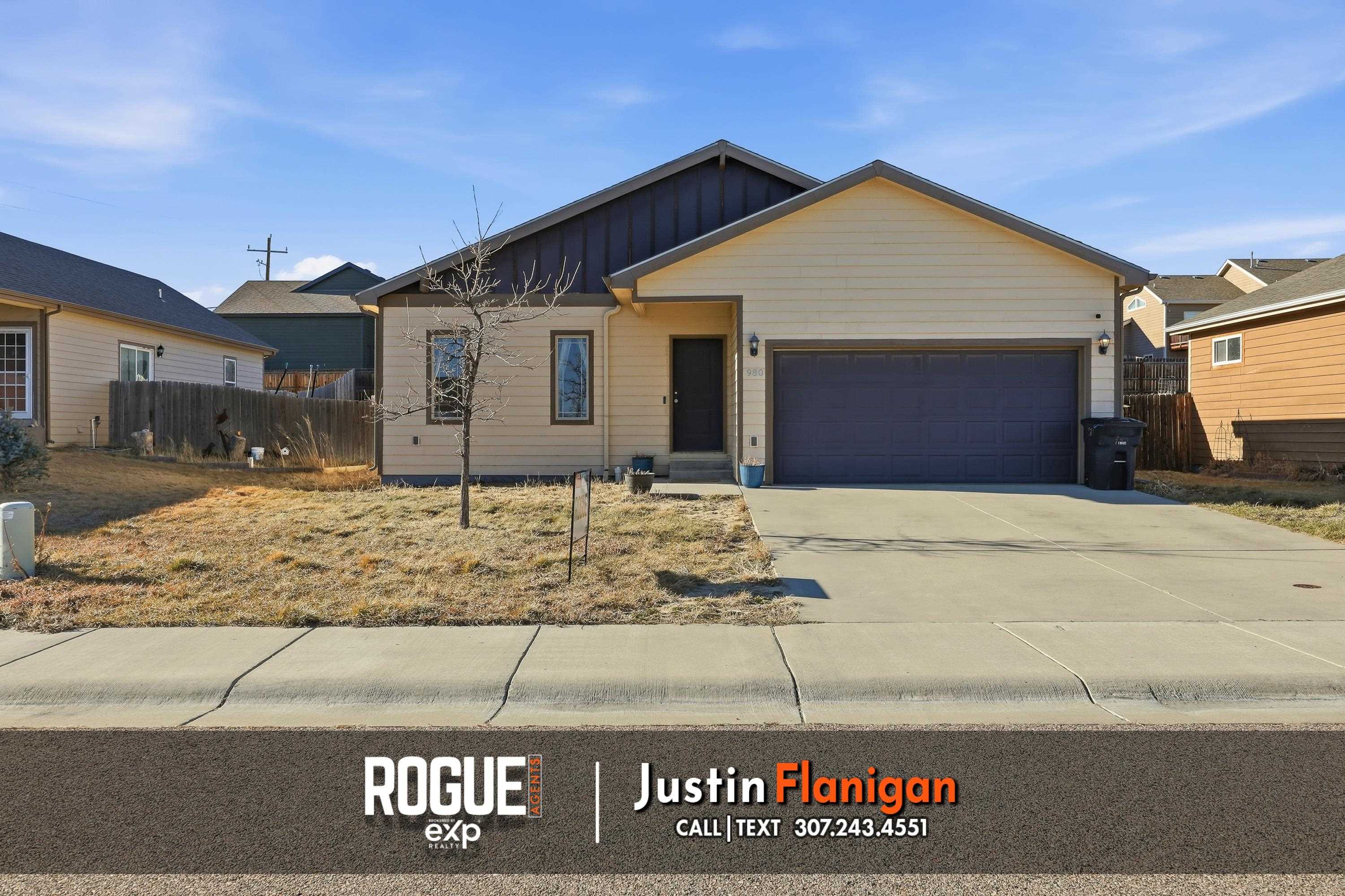 980 South 3rd Mills Mills, WY 82644 - Photo 2 of 22