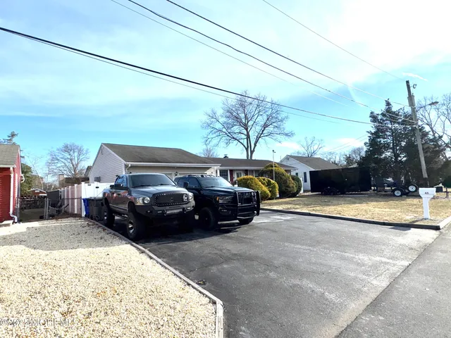 $519,900 | 45 Birch Drive, Brick, NJ 08723