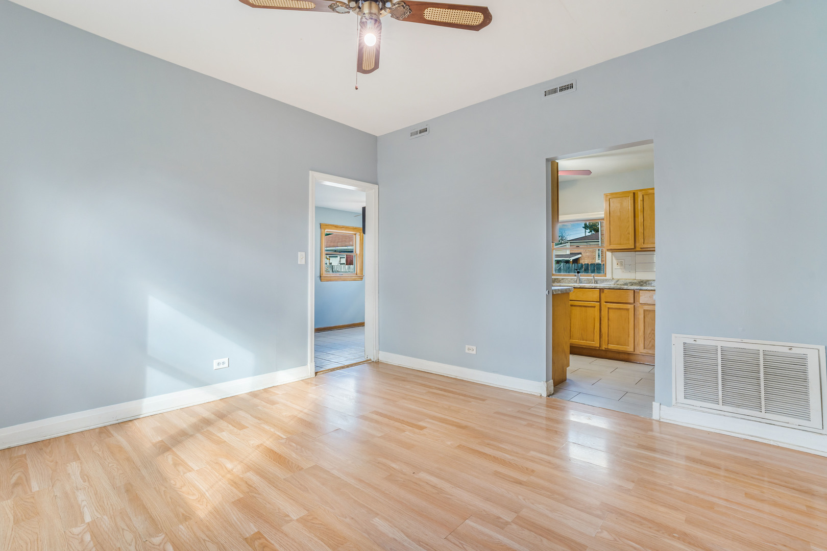 5416 Franklin Avenue Oak Lawn, IL 60453 - Photo 9 of 30