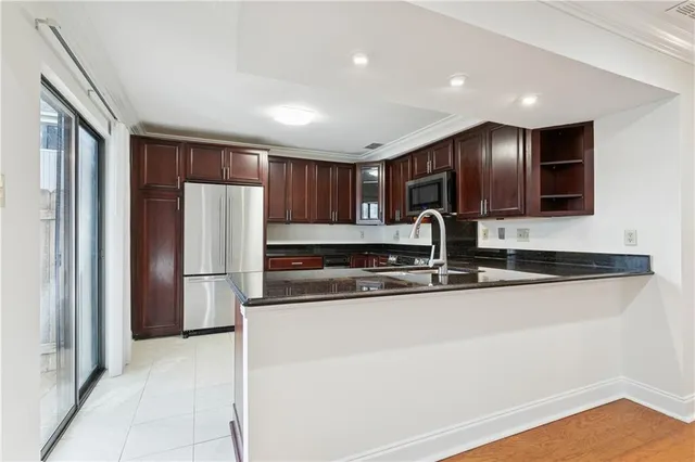 $159,000 | 1500 West Esplanade Avenue, Unit 20G, Kenner, LA 70065