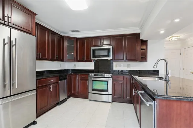 $159,000 | 1500 West Esplanade Avenue, Unit 20G, Kenner, LA 70065