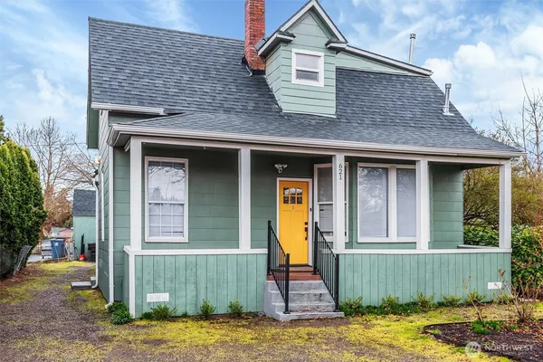 $1,285,000 | 621 Houser Way South, Renton, WA 98057