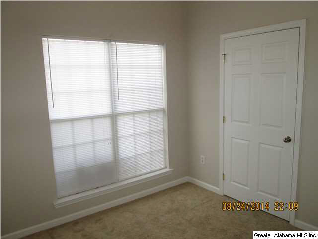 1035 Meriweather Court Calera, AL 35040 - Photo 12 of 31