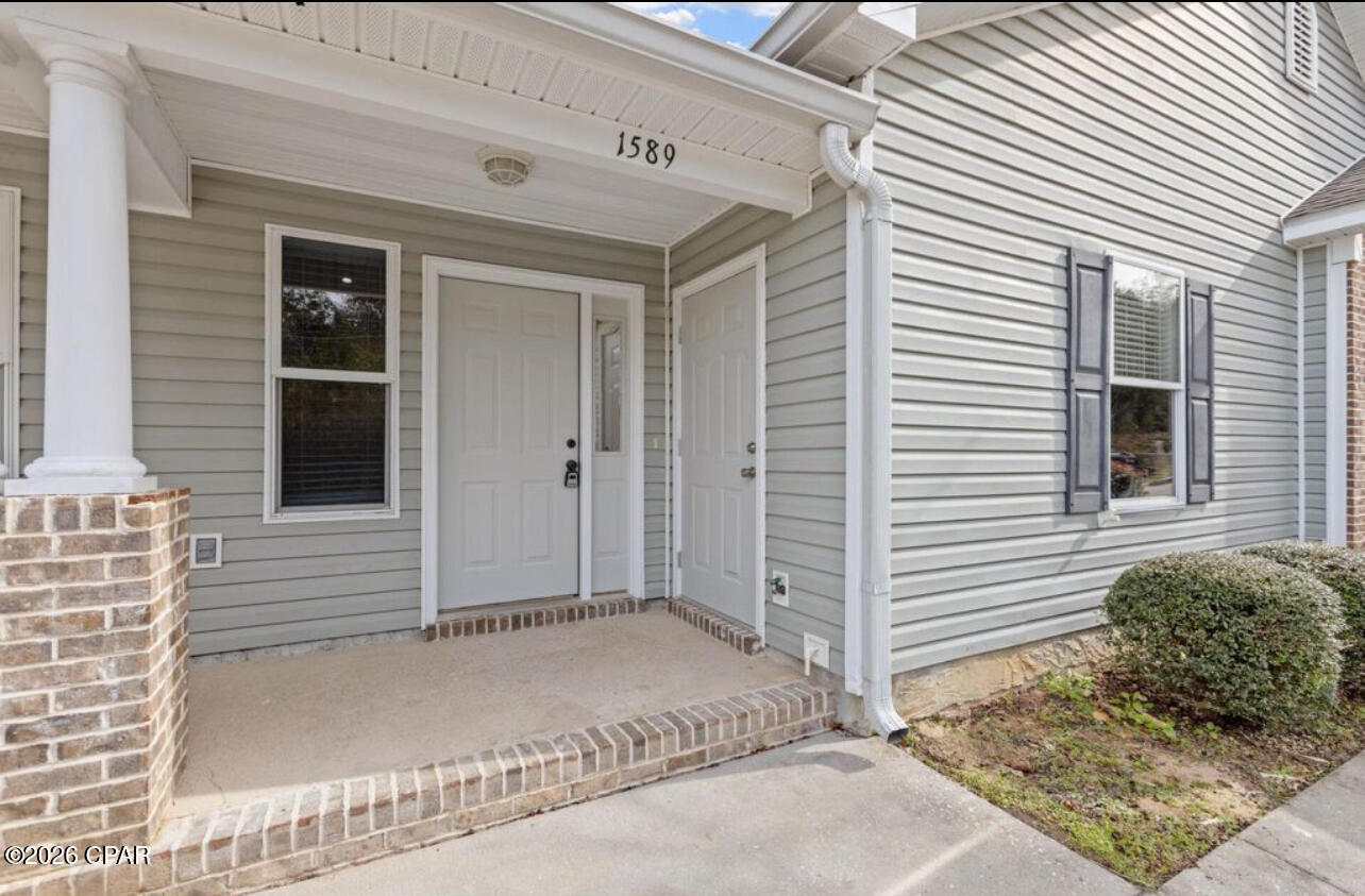1589 Quazar Road Tallahassee, FL 32311 - Photo 2 of 26