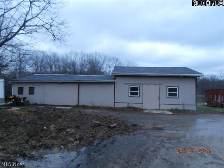 13987 Watt Road Novelty, OH 44072 - Photo 2 of 7