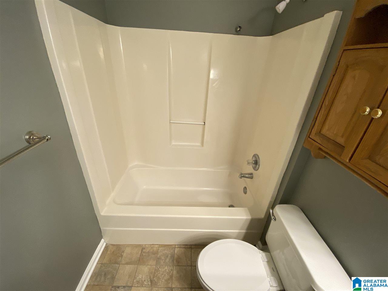 514 Flint Hill Road Bessemer, AL 35022 - Photo 13 of 31