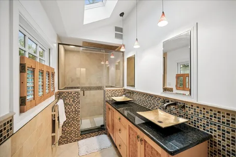 $1,089,000 | 1105 Elm Street, Winnetka, IL 60093