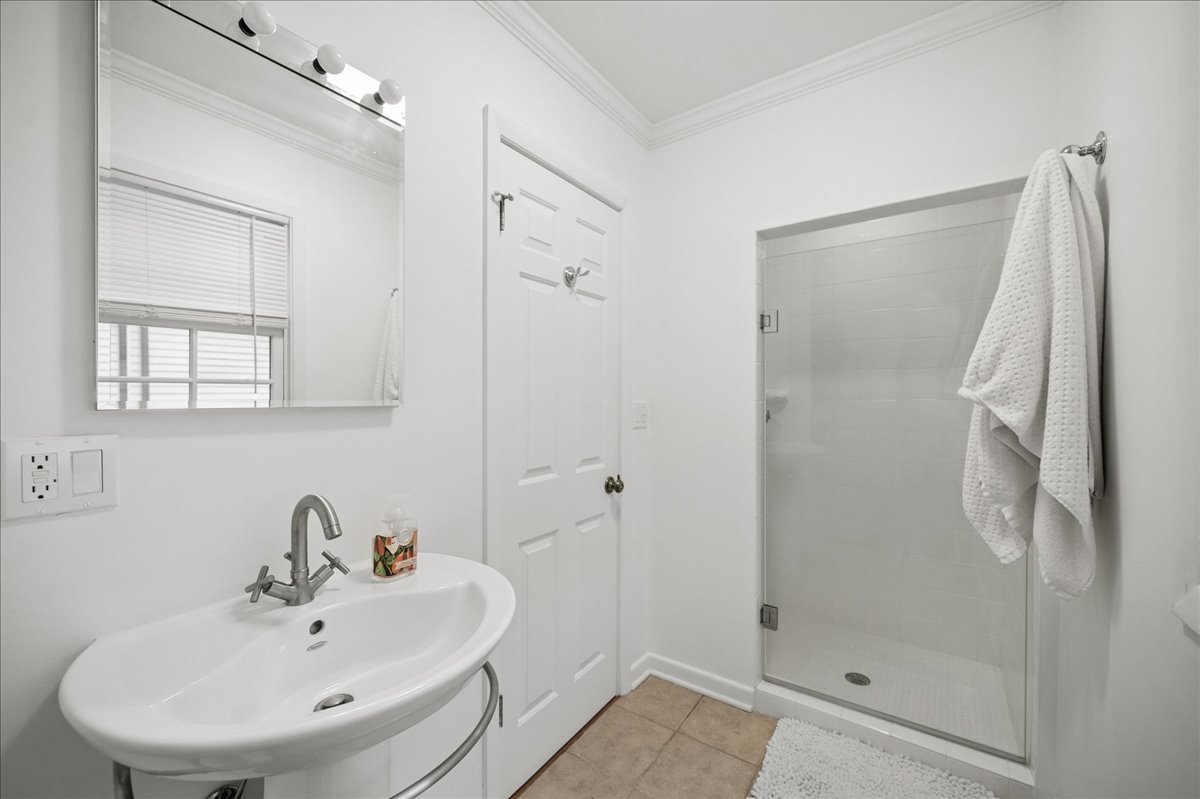 1105 Elm Street Winnetka, IL 60093 - Photo 22 of 42