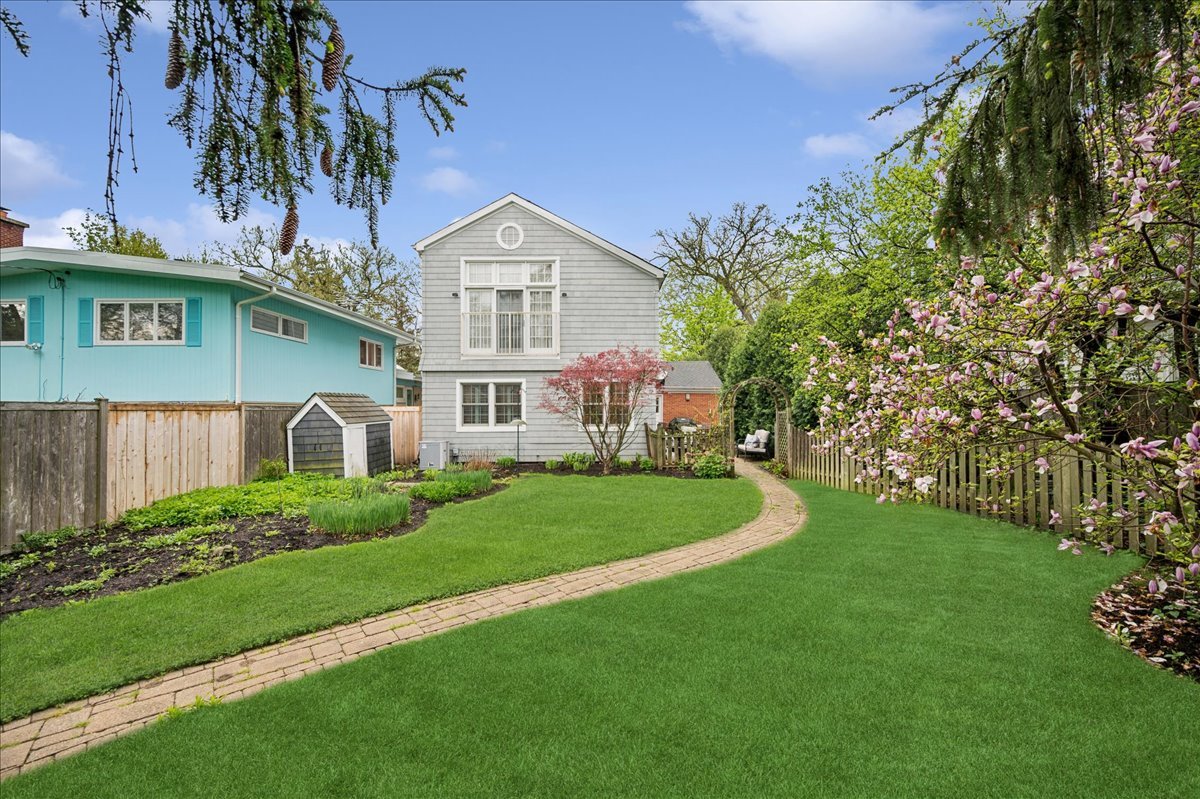 1105 Elm Street Winnetka, IL 60093 - Photo 32 of 42