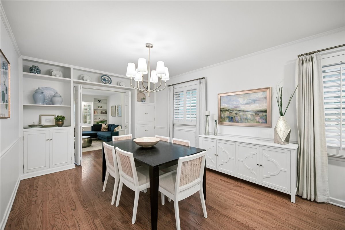 1105 Elm Street Winnetka, IL 60093 - Photo 7 of 42