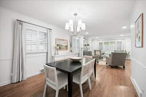 $1,089,000 | 1105 Elm Street, Winnetka, IL 60093