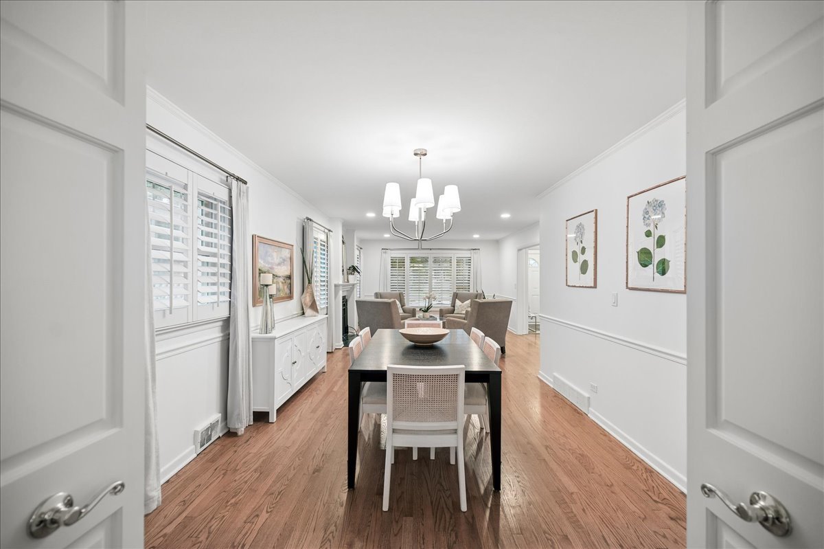 1105 Elm Street Winnetka, IL 60093 - Photo 9 of 42