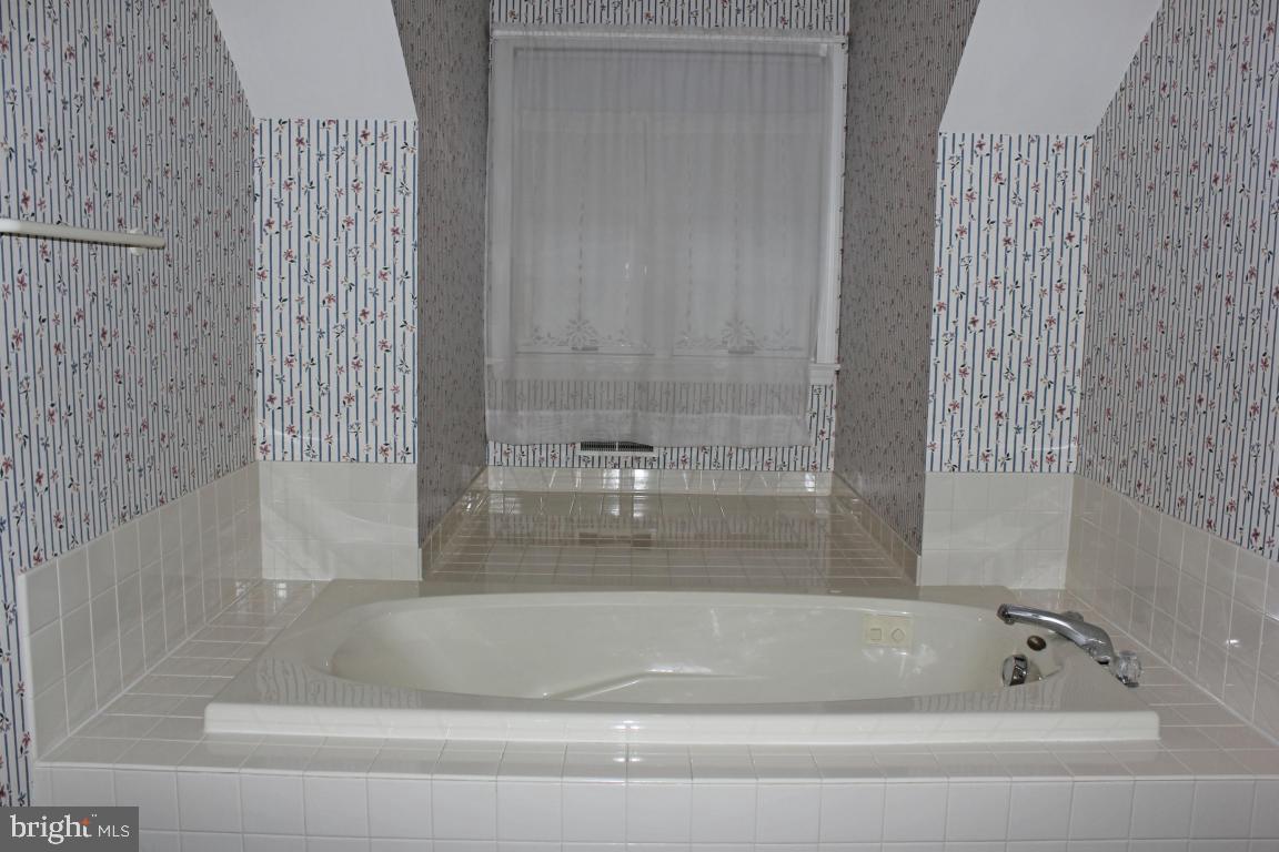 2314 Wicklyn Road Lancaster, PA 17601 - Photo 24 of 26 Gallery Image 24
