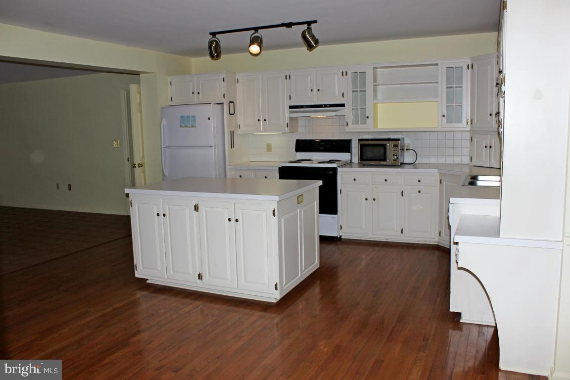 2314 Wicklyn Road Lancaster, PA 17601 - Photo 6 of 26 Gallery Image 6