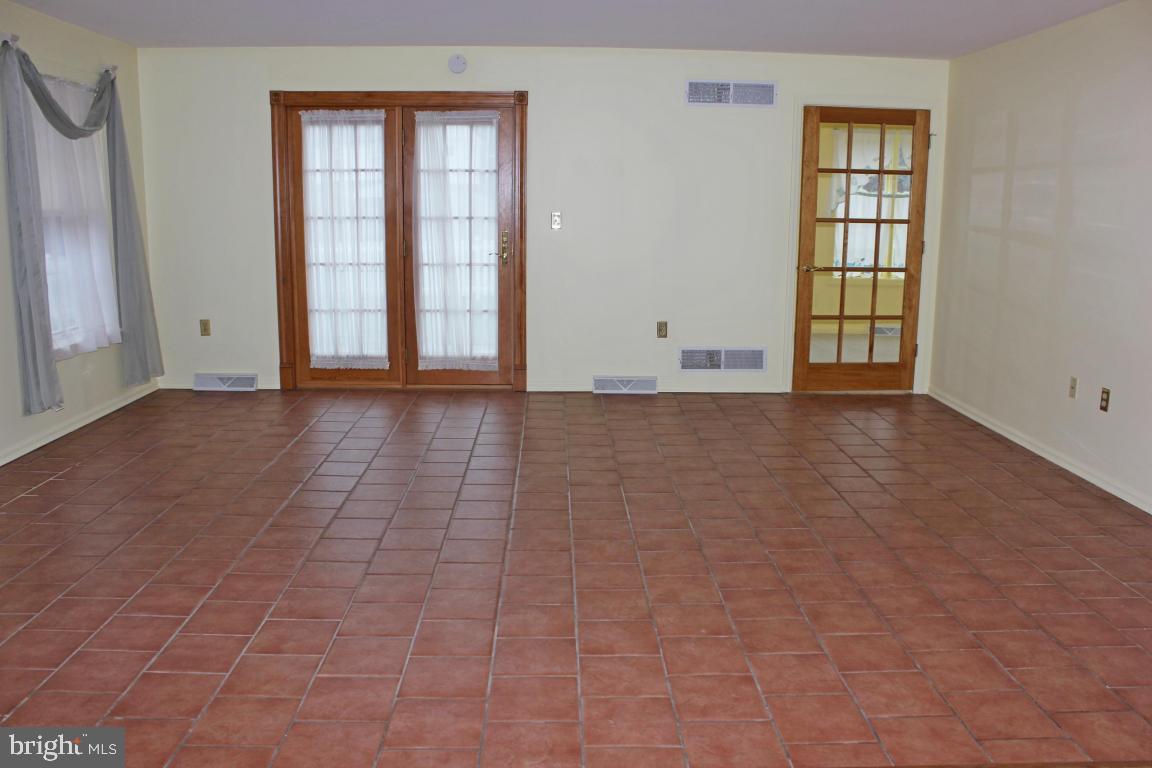 2314 Wicklyn Road Lancaster, PA 17601 - Photo 10 of 26 Gallery Image 10