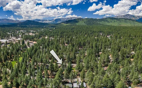 $675,000 | 917 Rainbow Drive, South Lake Tahoe, CA 96150