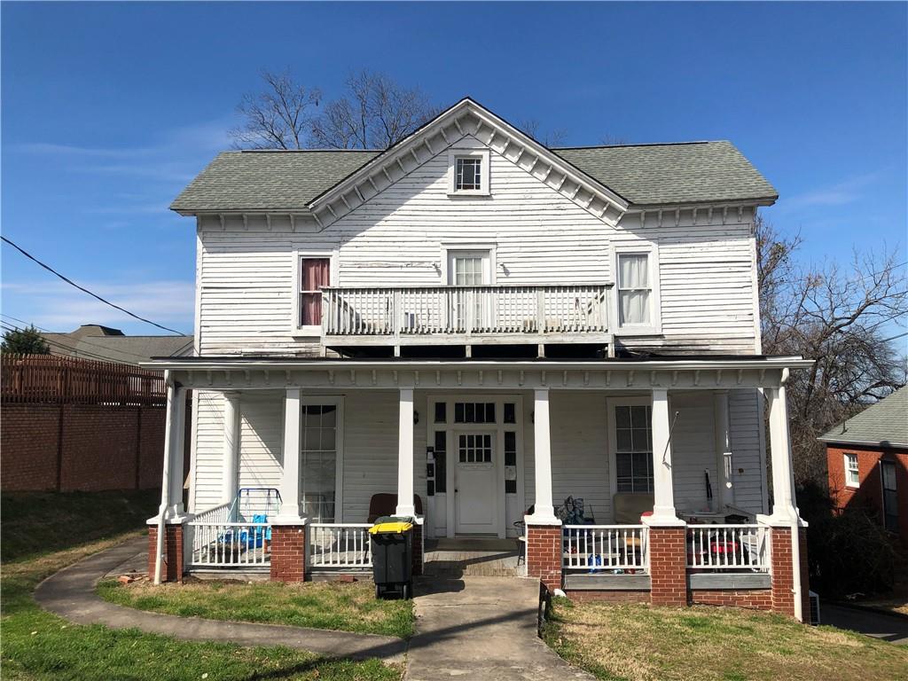 507 East 2nd St  