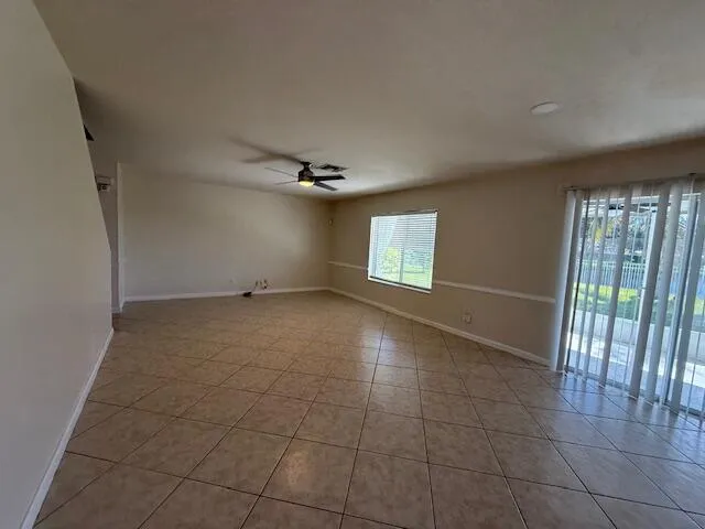 $2,600 | 1988 Marblehead Way, Port St. Lucie, FL 34953