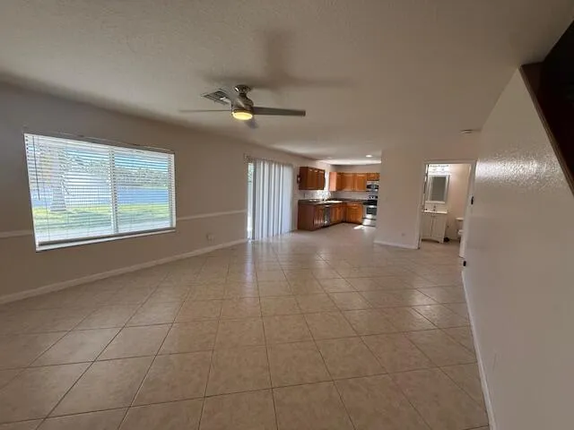 $2,600 | 1988 Marblehead Way, Port St. Lucie, FL 34953