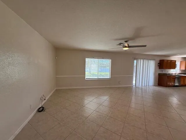 $2,600 | 1988 Marblehead Way, Port St. Lucie, FL 34953