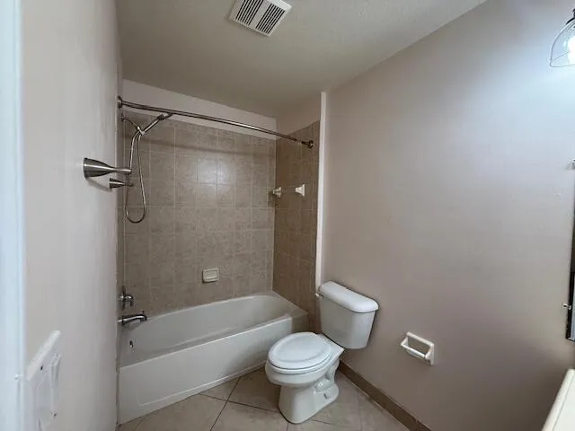 $2,600 | 1988 Marblehead Way, Port St. Lucie, FL 34953