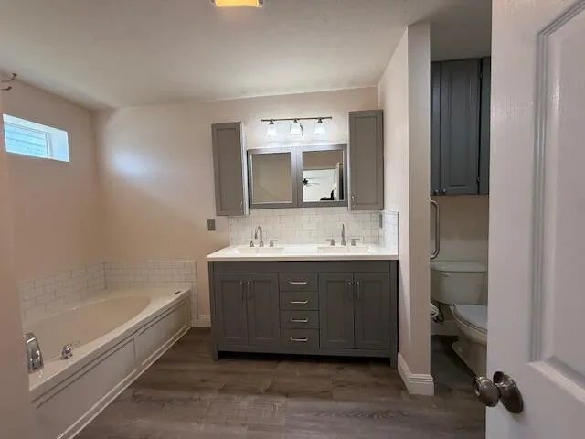 $2,600 | 1988 Marblehead Way, Port St. Lucie, FL 34953