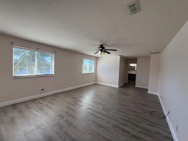 $2,600 | 1988 Marblehead Way, Port St. Lucie, FL 34953