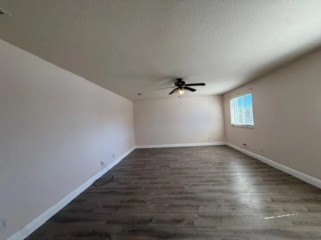 $2,600 | 1988 Marblehead Way, Port St. Lucie, FL 34953