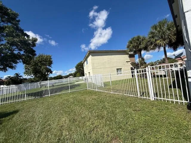 $2,600 | 1988 Marblehead Way, Port St. Lucie, FL 34953