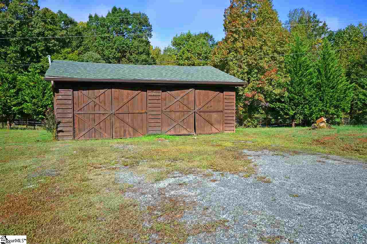 391 Raines Road Easley, SC 29640 - Photo 31 of 36