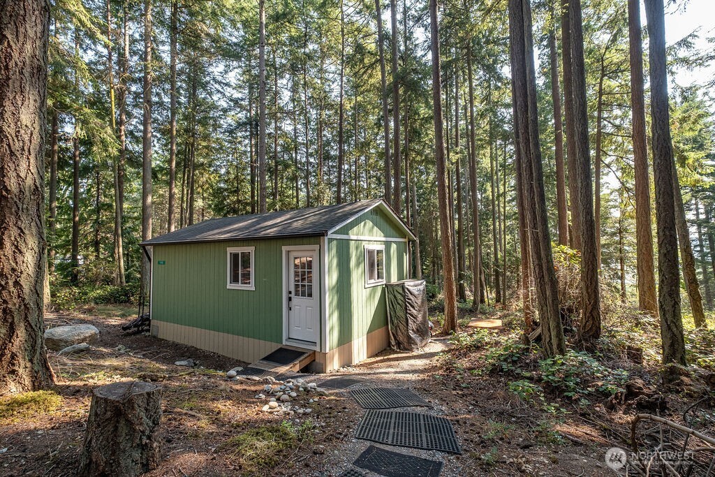 142 East Henni Road Oak Harbor, WA 98277 - Photo 7 of 27 Gallery Image 7