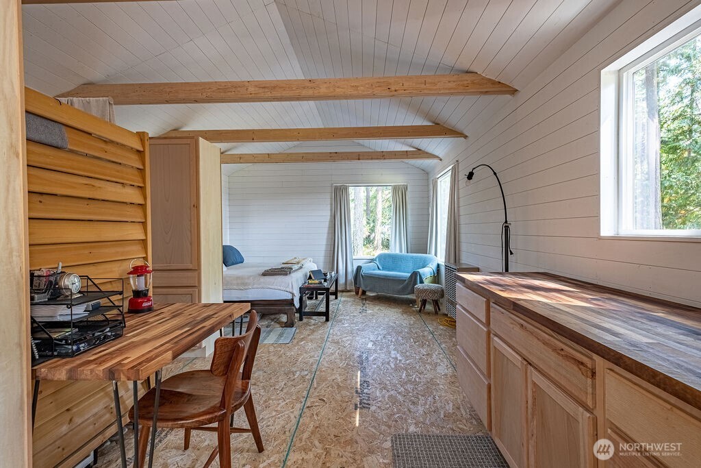 142 East Henni Road Oak Harbor, WA 98277 - Photo 10 of 27 Gallery Image 10
