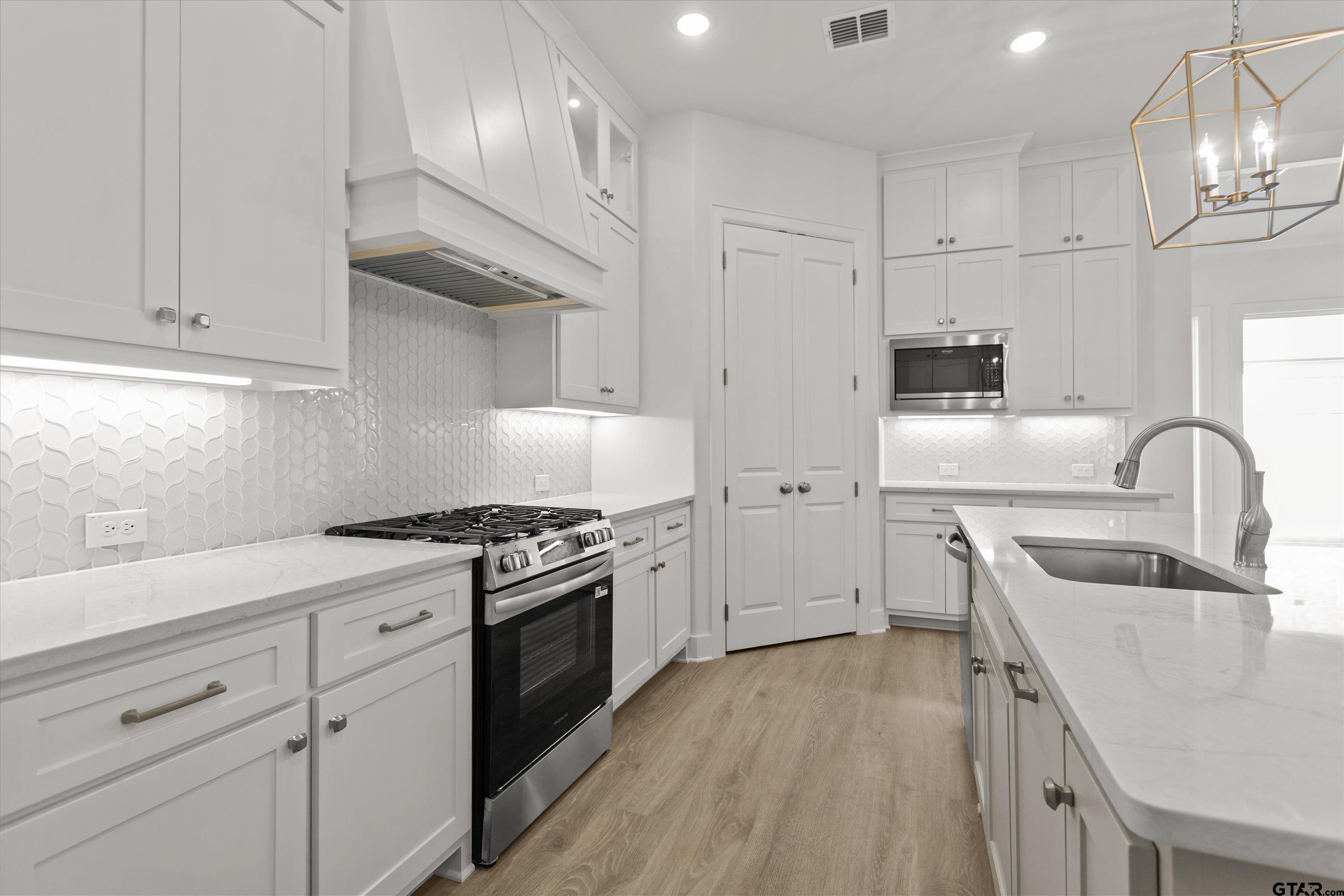 4475 Keechi Crk Road Tyler, TX 75703 - Photo 8 of 22