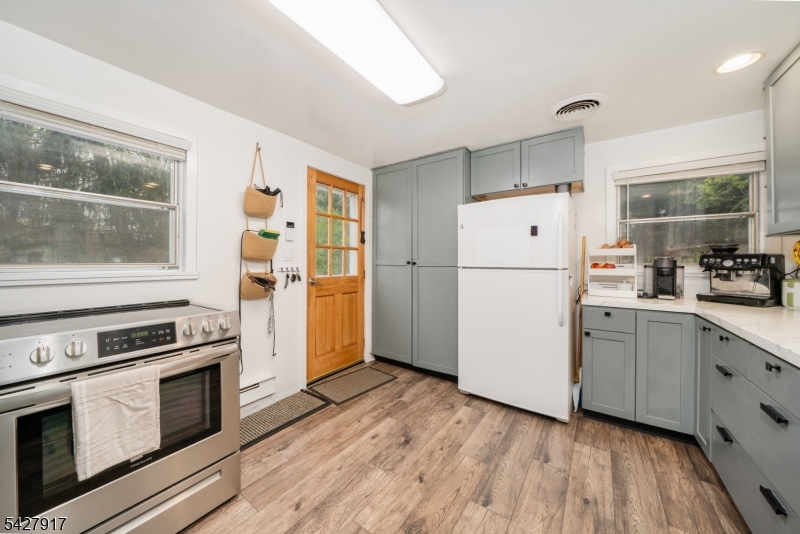 12 Timbercroft Road High Bridge, NJ 08829 - Photo 8 of 34