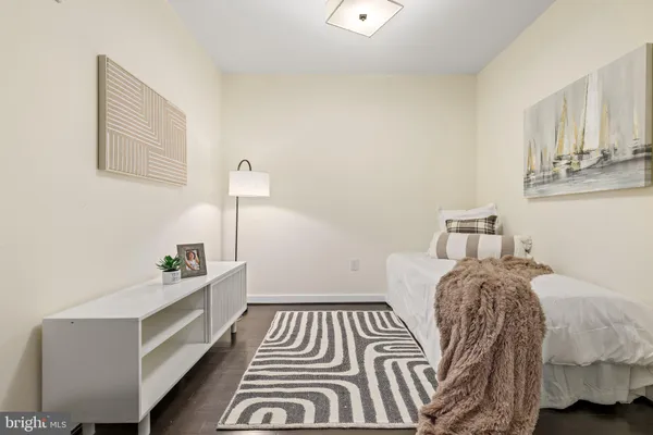 $2,995 | 1025 First Street Southeast, Unit 611, Washington, DC 20003