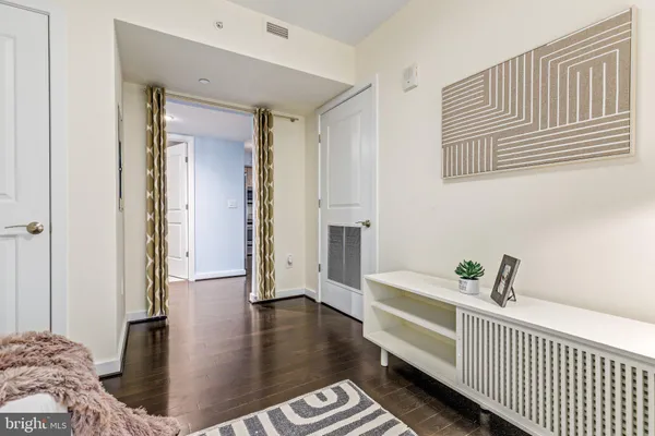 $2,995 | 1025 First Street Southeast, Unit 611, Washington, DC 20003