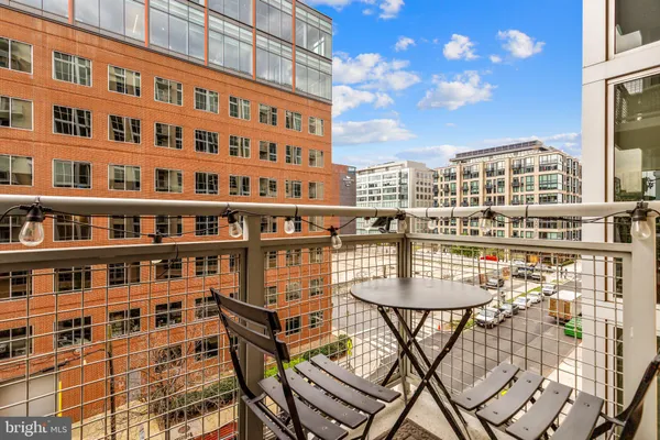 $2,995 | 1025 First Street Southeast, Unit 611, Washington, DC 20003