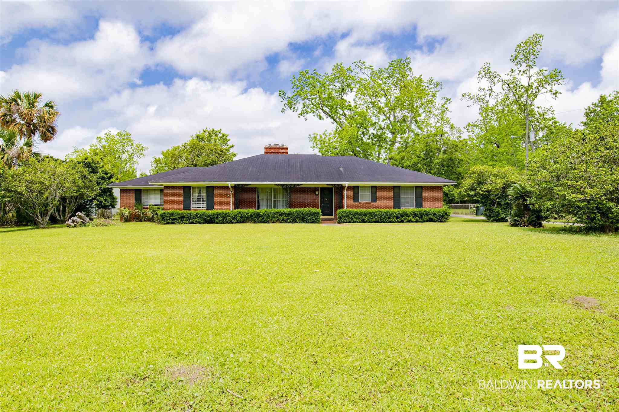 706 West Laurel Avenue Foley, AL 36535 - Photo 9 of 33