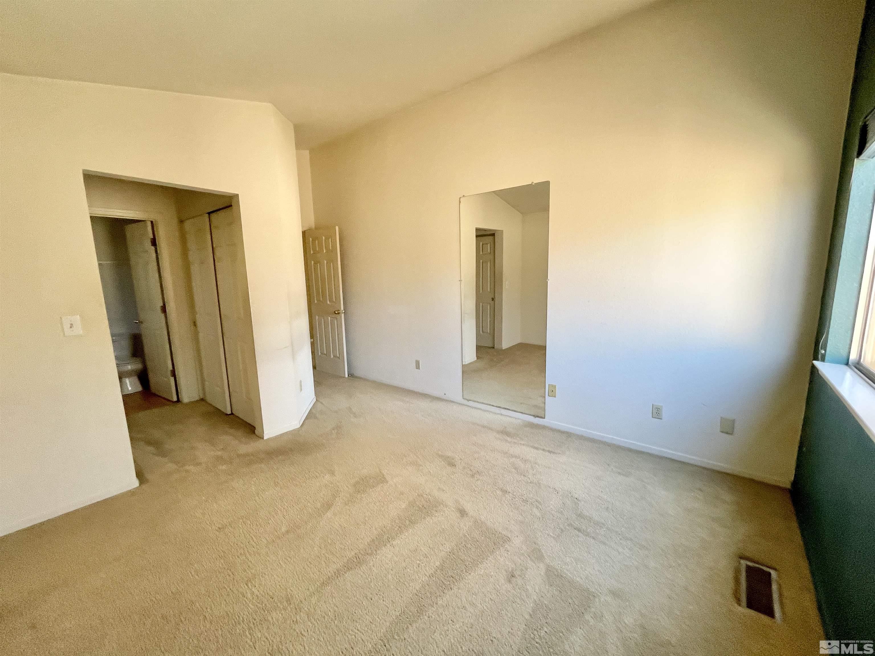 6930 Flower Street Reno, NV 89506 - Photo 9 of 19