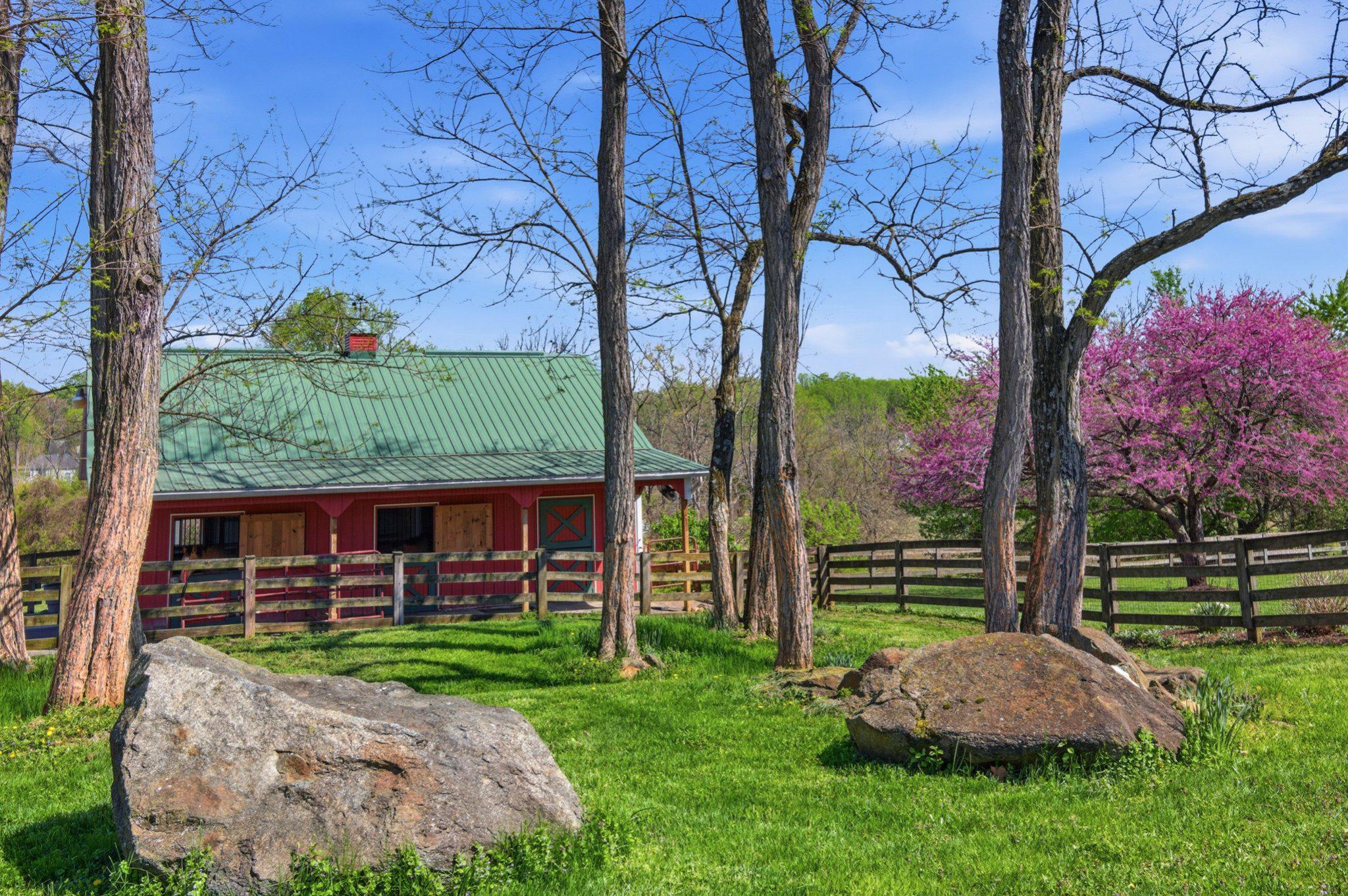 18905 Celebrity Lane Sandy Spring, MD 20860 - Photo 5 of 80 Charming view of the front of the barn