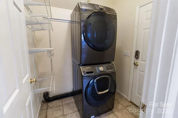 $595,000 | 4806 Hickory Glen Drive, Matthews, NC 28105