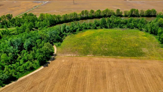 $115,000 | Beaver Dam/ Beaver Dam/ Township Road, Wheatland, IN 47597