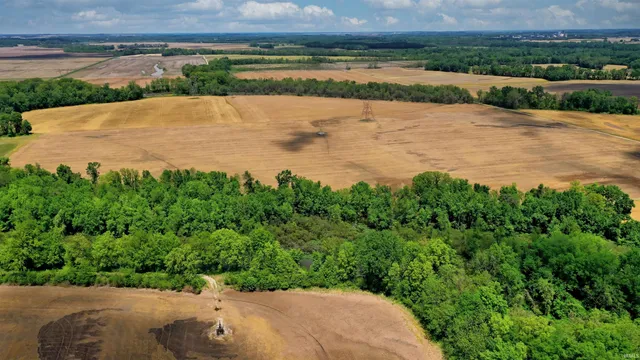 $115,000 | Beaver Dam/ Beaver Dam/ Township Road, Wheatland, IN 47597