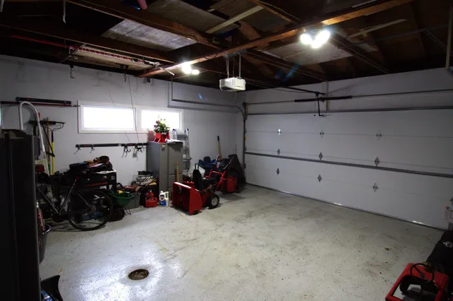 $380,000 | 10300 Springwood Drive, Zeeland, MI 49464