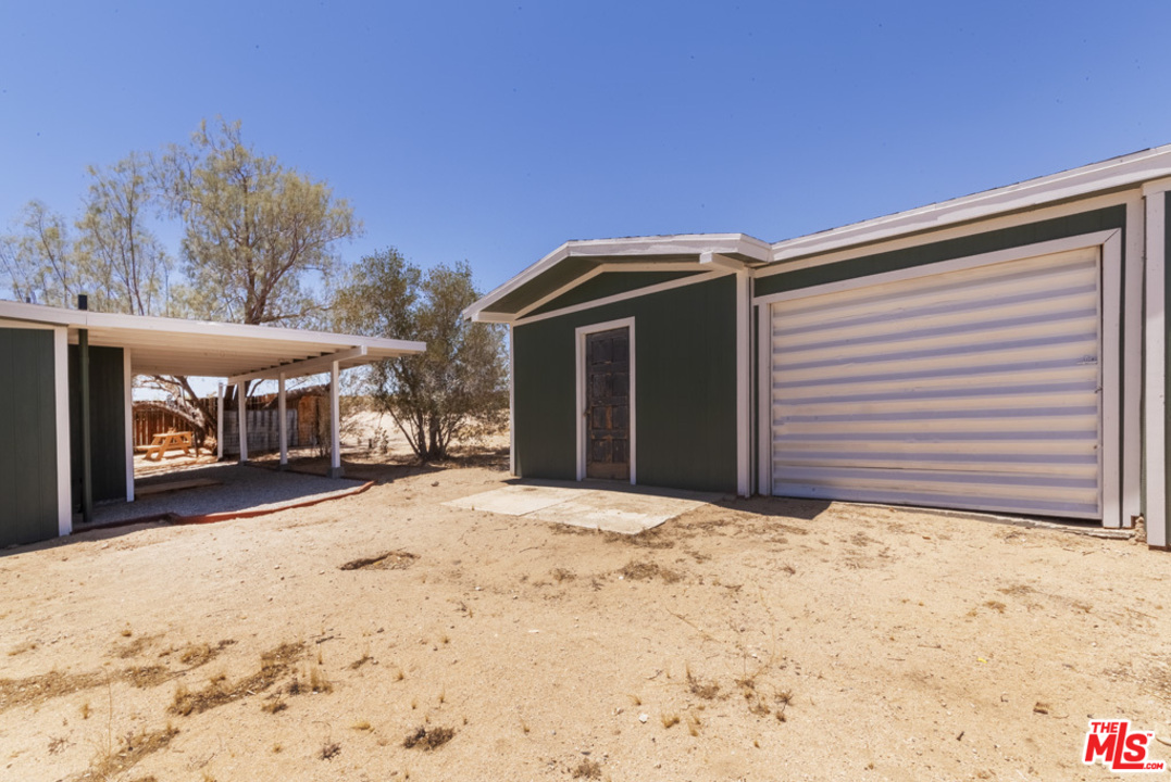 67230 Brant Crossing Road Joshua Tree, CA 92252 - Photo 19 of 24