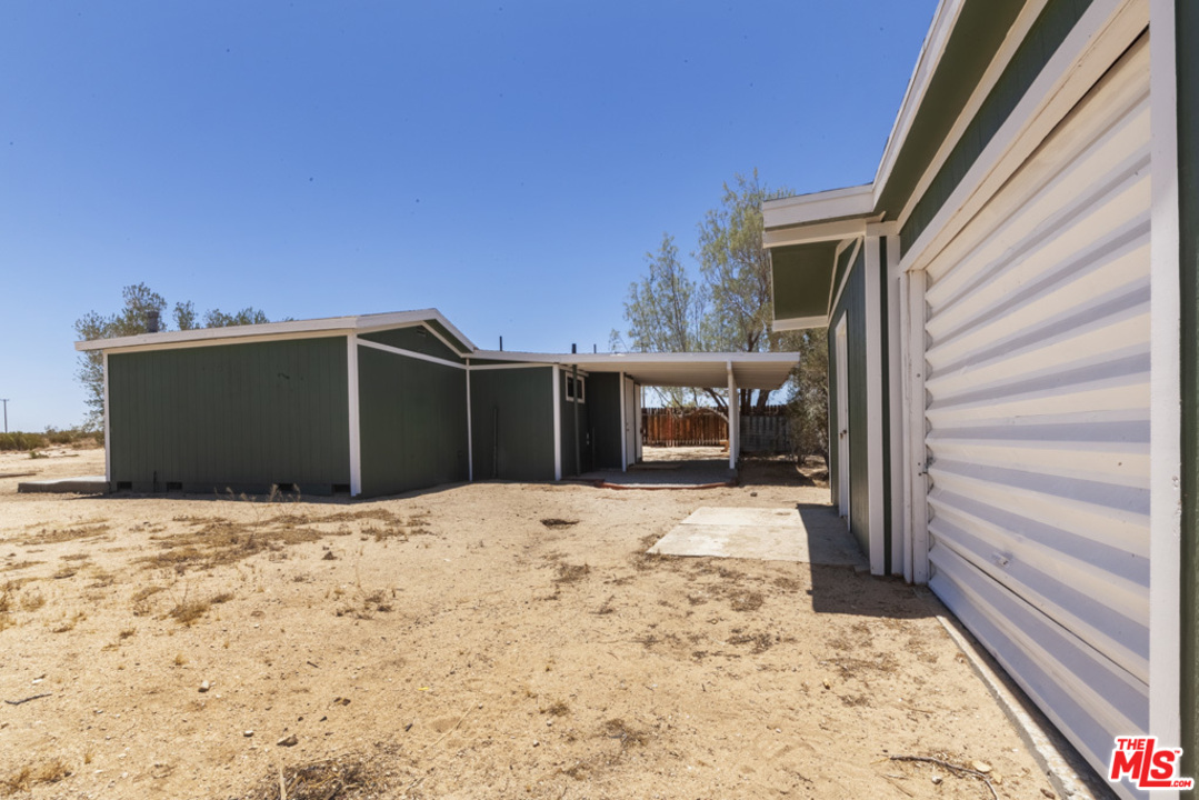 67230 Brant Crossing Road Joshua Tree, CA 92252 - Photo 22 of 24