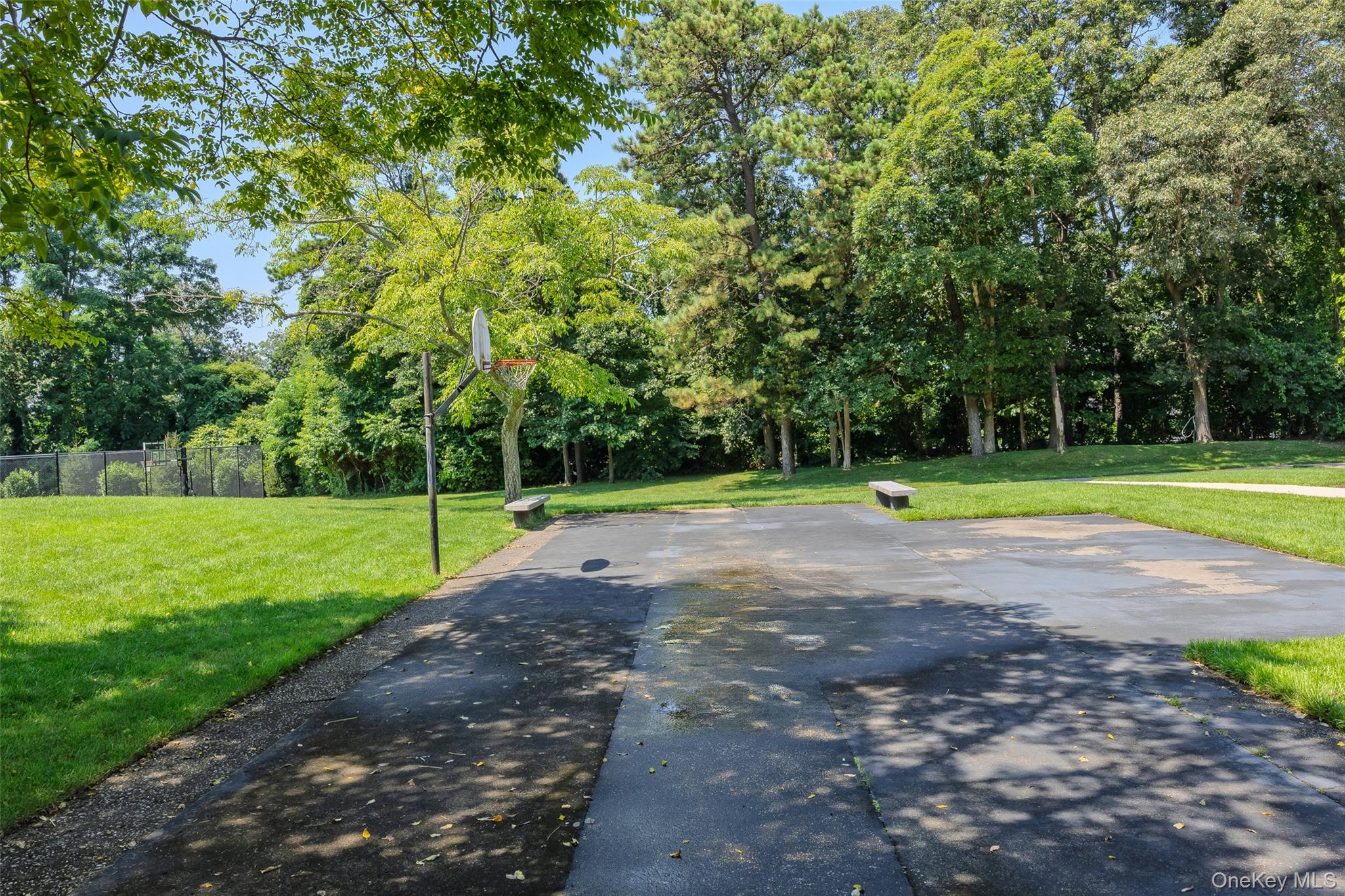 655 Middle Country Road, Unit 1G1 Coram, NY 11727 - Photo 14 of 15