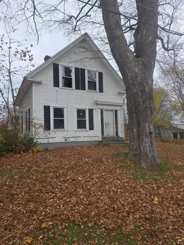 $74,900 | 26 Mill Street, Hartland, ME 04943